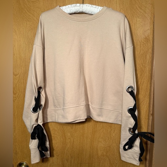 Zara Basics size medium tan lace up ribbon sleeve cropped sweatshirt - Picture 4 of 7